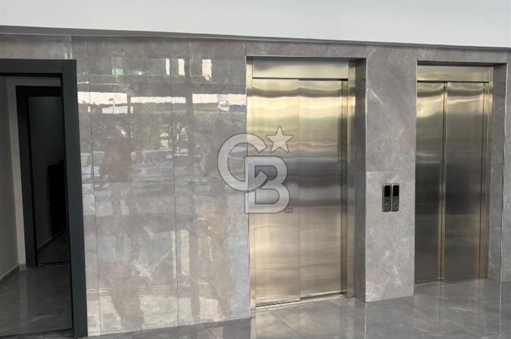 ŞİŞLİ DE SATILIK 1+1 ASANSÖRLÜ - KAPALI OTOPARKLI LÜKS DAİRE