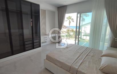 GİRNE ALAGADİ'DE EMSALSİZ 800M2 ARSA ÜZERİNDE 4,5+1 250M2 KAPALI ALANI BULUNAN  SATILIK DUBLEKS VİLLA