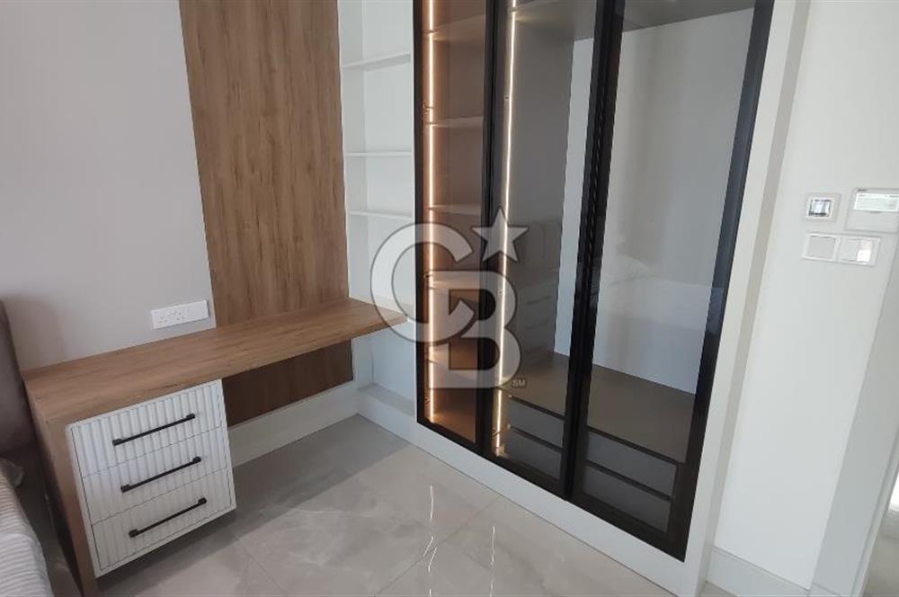 GİRNE ALAGADİ'DE EMSALSİZ 800M2 ARSA ÜZERİNDE 4,5+1 250M2 KAPALI ALANI BULUNAN  SATILIK DUBLEKS VİLLA