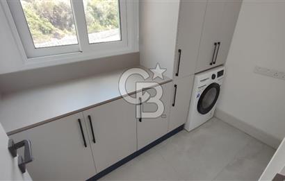 GİRNE ALAGADİ'DE EMSALSİZ 800M2 ARSA ÜZERİNDE 4,5+1 250M2 KAPALI ALANI BULUNAN  SATILIK DUBLEKS VİLLA