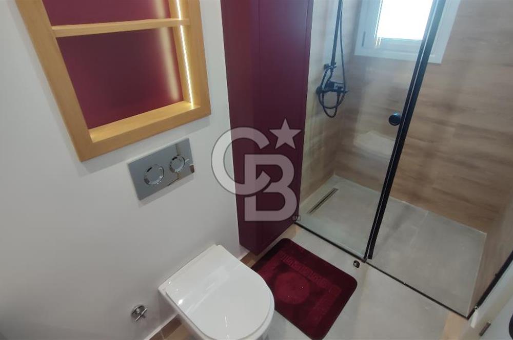 GİRNE ALAGADİ'DE EMSALSİZ 800M2 ARSA ÜZERİNDE 4,5+1 250M2 KAPALI ALANI BULUNAN  SATILIK DUBLEKS VİLLA
