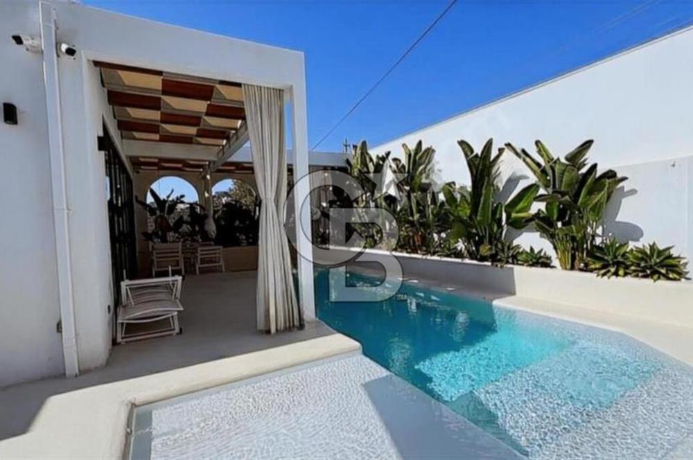 BODRUM YALIKAVAK ÖZEL YAPIM LÜKS 3+1 EŞYALI TEK KAT VİLLA