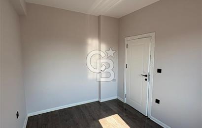 ŞİŞLİ DE SATILIK 1+1 ASANSÖRLÜ - KAPALI OTOPARKLI LÜKS DAİRE