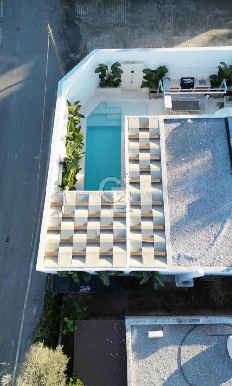BODRUM YALIKAVAK ÖZEL YAPIM LÜKS 3+1 EŞYALI TEK KAT VİLLA