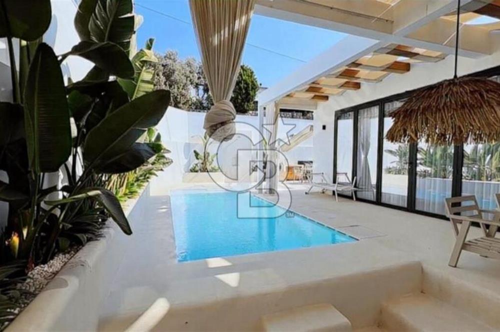 BODRUM YALIKAVAK ÖZEL YAPIM LÜKS 3+1 EŞYALI TEK KAT VİLLA
