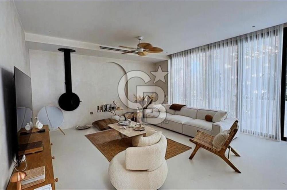 BODRUM YALIKAVAK ÖZEL YAPIM LÜKS 3+1 EŞYALI TEK KAT VİLLA