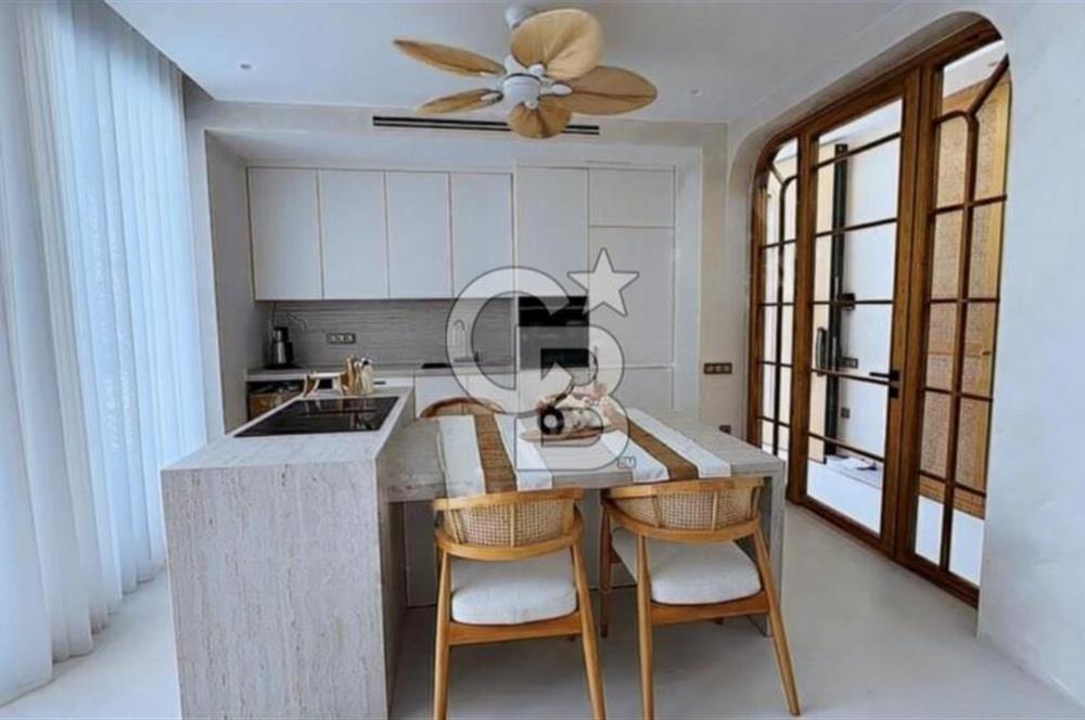 BODRUM YALIKAVAK ÖZEL YAPIM LÜKS 3+1 EŞYALI TEK KAT VİLLA