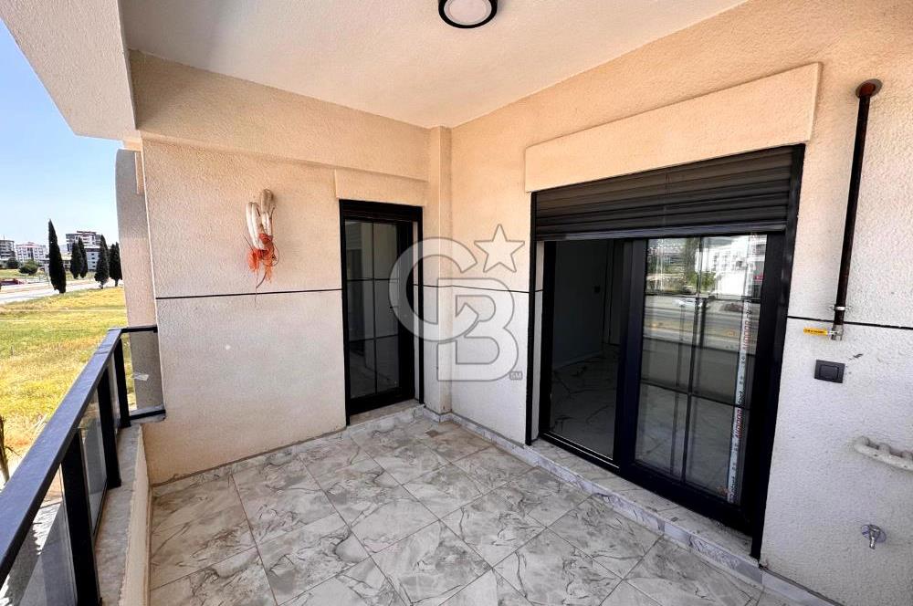AYRANCILARDA ANA YOLA CEPHE, HAVUZLU, SIFIR 2+1 SATILIK DAİRE