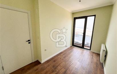 BAŞİSKELE FATİH DENİZ MANZARALI 4+1 SATILIK ÇATI DUBLEKS
