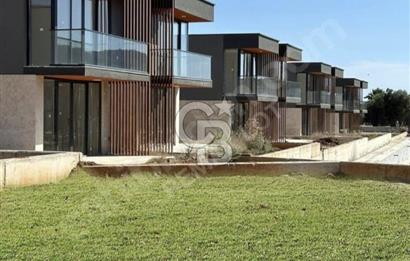 DENİZE 500 METRE 1+1 BAHÇE KATI YAZLIK DAİRE