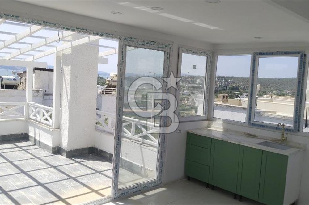 KIYIKIŞLACIK’TA ÖZEL PLAJLI İKİZ TRİPLEKS VİLLA