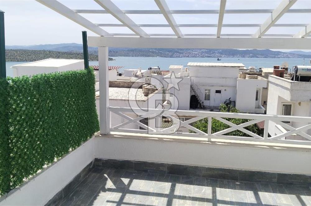 KIYIKIŞLACIK’TA ÖZEL PLAJLI İKİZ TRİPLEKS VİLLA