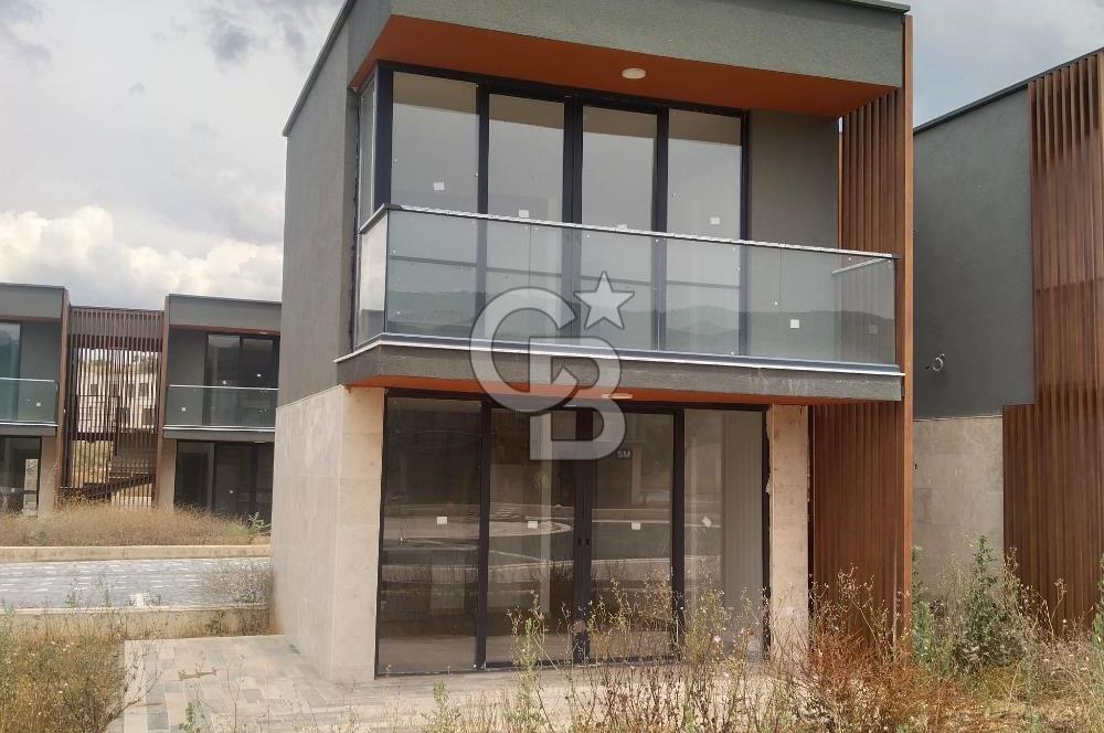 DENİZE 500 METRE 1+1 BAHÇE KATI YAZLIK DAİRE