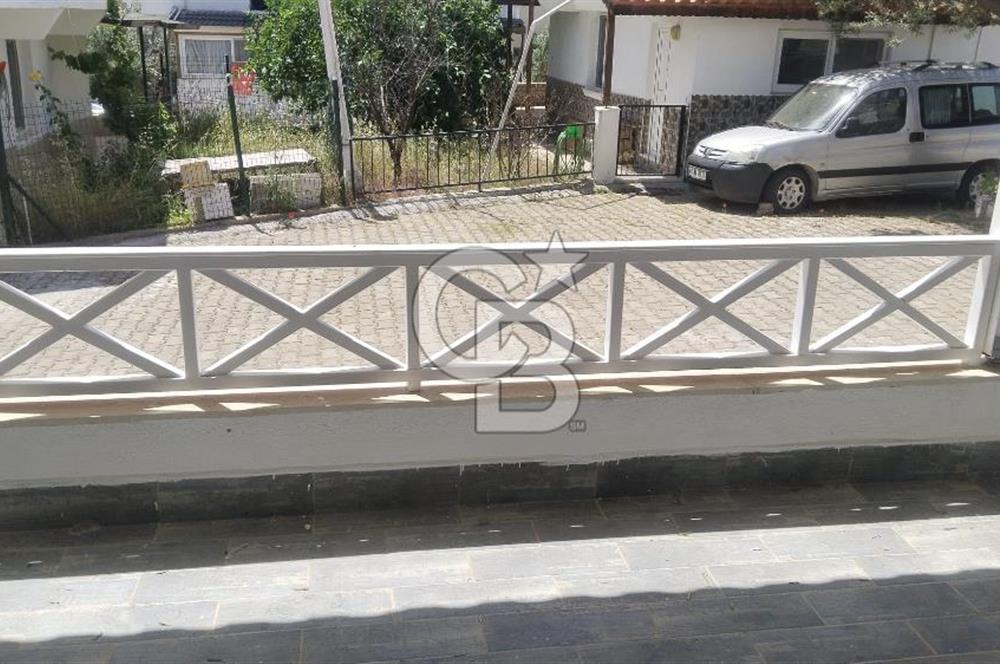 KIYIKIŞLACIK’TA ÖZEL PLAJLI İKİZ TRİPLEKS VİLLA