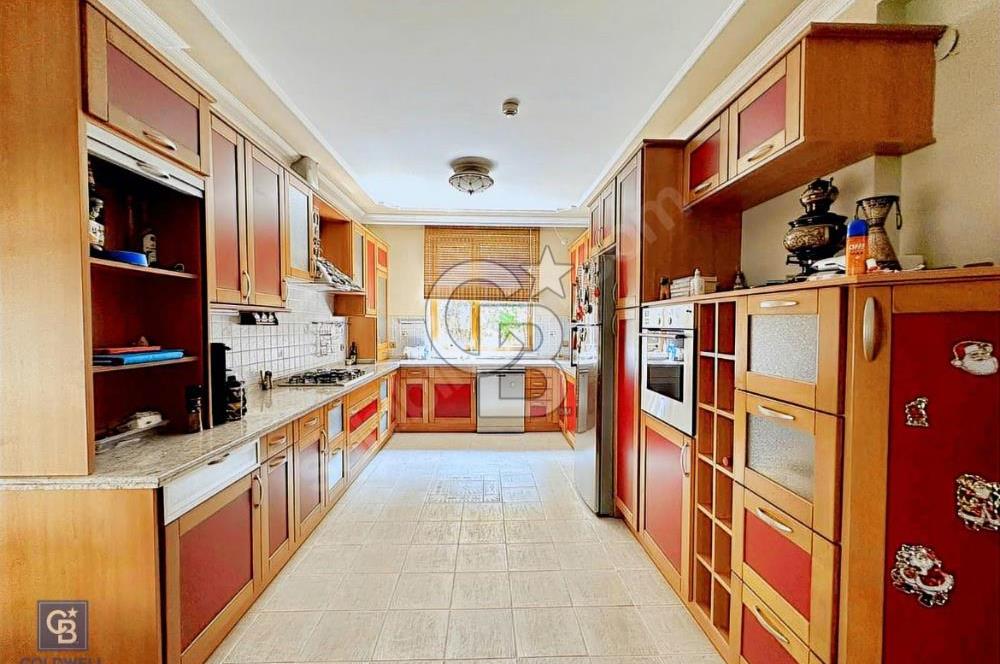 Çamlıca Gümüştepe Sitesinde 5+2 Müstakil Bahçeli Villa