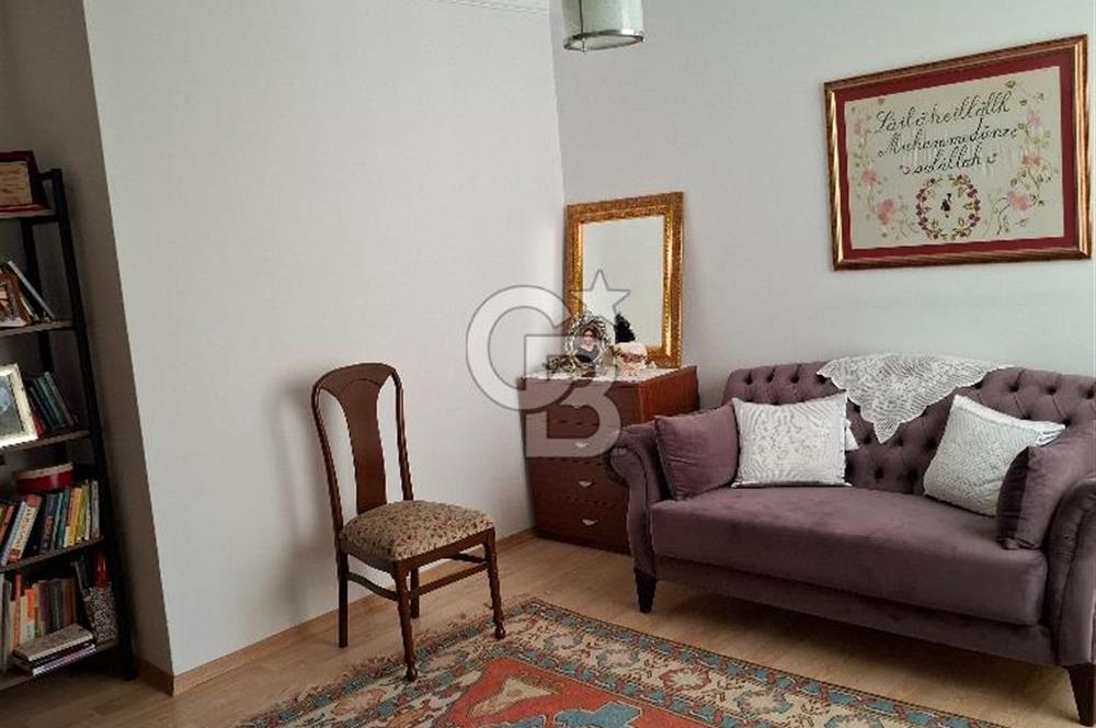 Hem şehir merkezi hem sahil kenarı 
