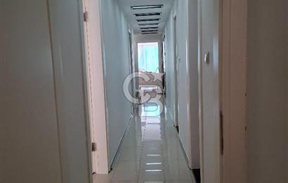 Hem şehir merkezi hem sahil kenarı 