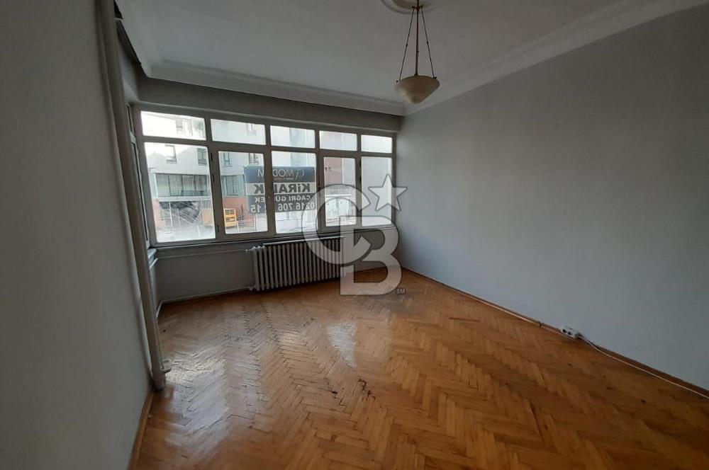 MERDİVENKÖY ONAY SİTESİ KARŞISI 125 M2 SATILIK 3+1