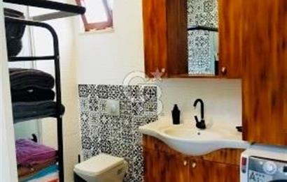 EDREMİT AVCILARDA BÜYÜK BAHÇE KULLANIMLI VİLLA