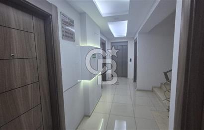 Bayraklı Adliye Yakını Doğa Plazada 82 m2 Geniş 2+1 Kiralık Ofis