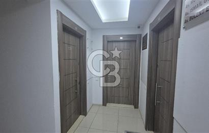 Bayraklı Adliye Yakını Doğa Plazada 82 m2 Geniş 2+1 Kiralık Ofis
