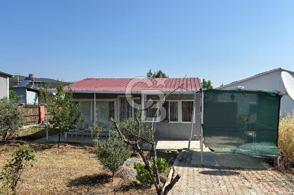 CB Yalı'dan Menderes Yeniköy'de Satılık Arsa ve Ev
