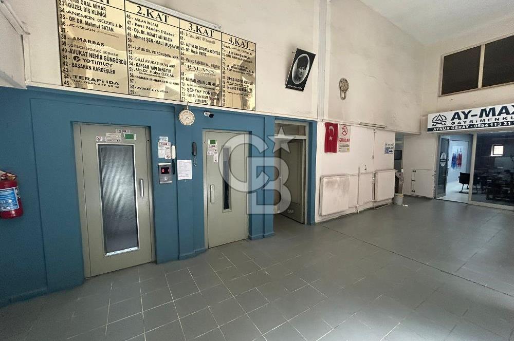Çanakkale Merkez'de Nusret Kutlu İşhanında Kiralık İşyeri