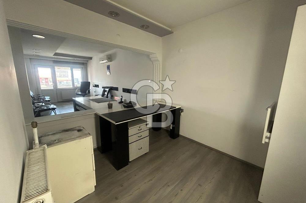 Çanakkale Merkez'de Nusret Kutlu İşhanında Kiralık İşyeri