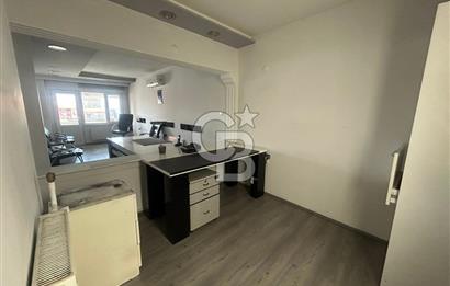 Çanakkale Merkez'de Nusret Kutlu İşhanında Kiralık İşyeri