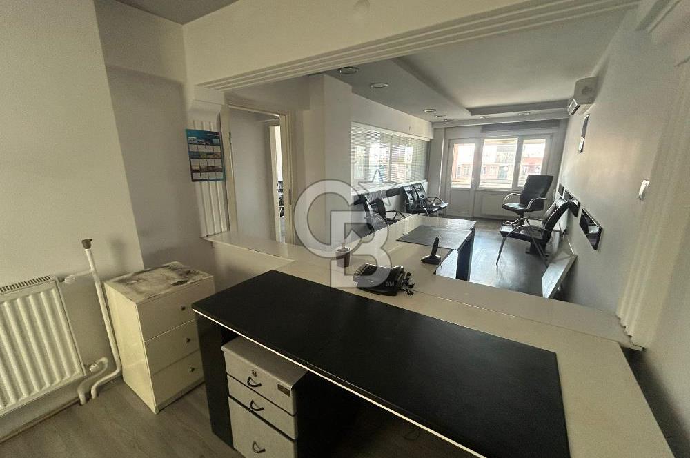Çanakkale Merkez'de Nusret Kutlu İşhanında Kiralık İşyeri