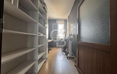 BUCA MEHMET AKİF CADDESİ ÜZERİNDE 1.KAT DEVREN GÜZELLİK MERKEZİ