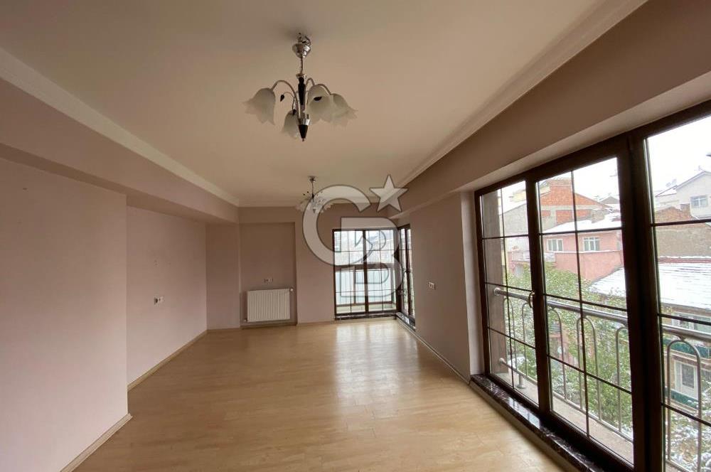 RAGIP TÜZÜN'DE ANIL SOKAK METRO YAKINI KİRALIK 4+1 DUBLEKS DAİRE