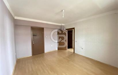 RAGIP TÜZÜN'DE ANIL SOKAK METRO YAKINI KİRALIK 4+1 DUBLEKS DAİRE