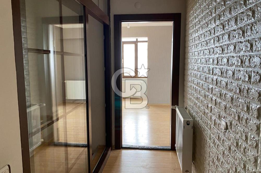 RAGIP TÜZÜN'DE ANIL SOKAK METRO YAKINI KİRALIK 4+1 DUBLEKS DAİRE