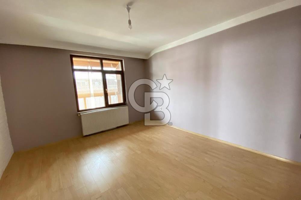 RAGIP TÜZÜN'DE ANIL SOKAK METRO YAKINI KİRALIK 4+1 DUBLEKS DAİRE