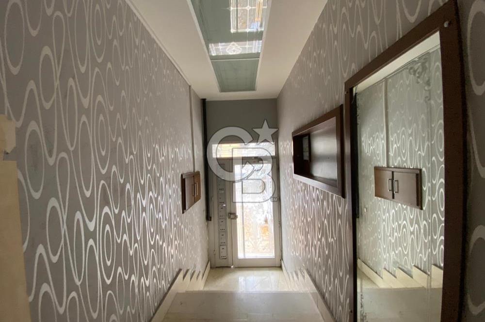 RAGIP TÜZÜN'DE ANIL SOKAK METRO YAKINI KİRALIK 4+1 DUBLEKS DAİRE