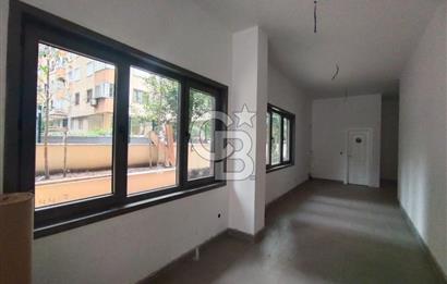 caddebostan ömerpaşa cad üzeri iskanlı ön kullanımlı 