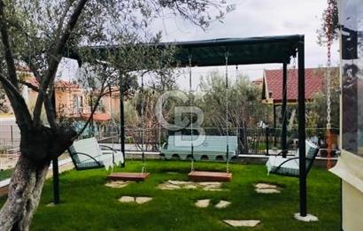 EDREMİT AVCILARDA BÜYÜK BAHÇE KULLANIMLI VİLLA