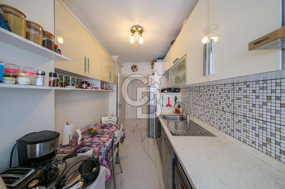 MALTEPE ALTAYÇEŞME GENİŞ 4+1 METRO,E-5 YAKINI .SATILIK DAİRE