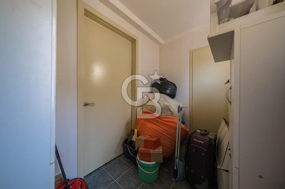 MALTEPE ALTAYÇEŞME GENİŞ 4+1 METRO,E-5 YAKINI .SATILIK DAİRE