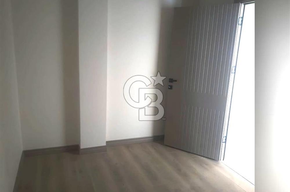 IŞIKLARDA MÜKEMMEL KONUMDA BAHÇE KULLANIMLI SIFIR DAİRE