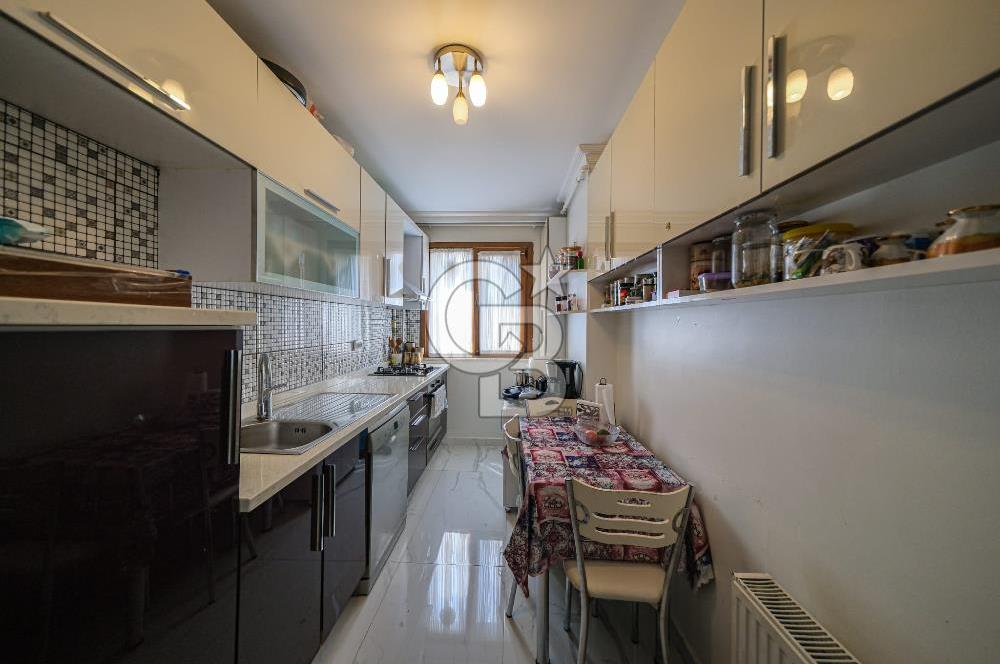 MALTEPE ALTAYÇEŞME GENİŞ 4+1 METRO,E-5 YAKINI .SATILIK DAİRE