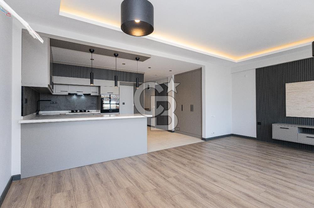 DENİZ MAHALLESİ'NDE DENİZ MANZARALI SATILIK 3+1 DAİRE
