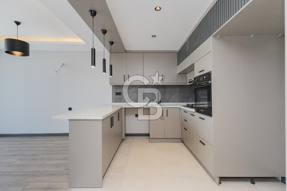 DENİZ MAHALLESİ'NDE DENİZ MANZARALI SATILIK 3+1 DAİRE