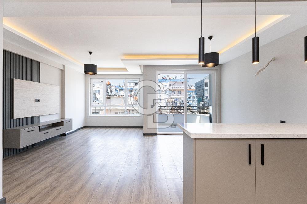 DENİZ MAHALLESİ'NDE DENİZ MANZARALI SATILIK 3+1 DAİRE
