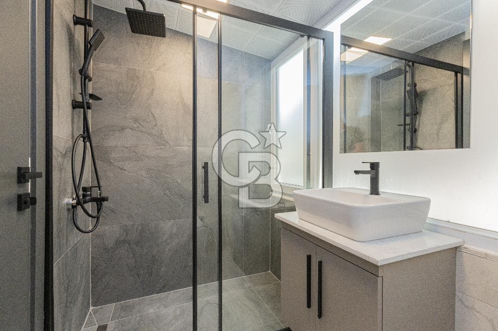 DENİZ MAHALLESİ'NDE DENİZ MANZARALI SATILIK 3+1 DAİRE
