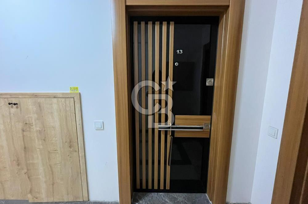 Balçova'da Satılık Üniversite Yakını Geniş 1+1 Daire
