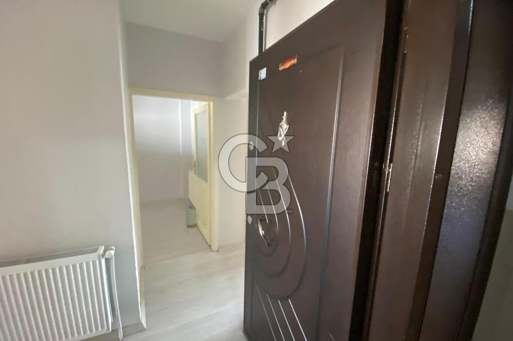 ALİAĞA KAZIM DİRİK ASANSÖRLÜ TADİLATLI 2+1 KAPALI MUTFAKLI DAİRE