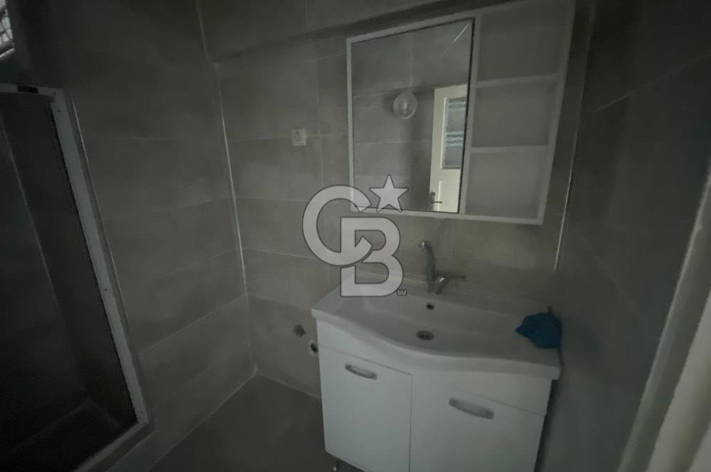 ALİAĞA KAZIM DİRİK ASANSÖRLÜ TADİLATLI 2+1 KAPALI MUTFAKLI DAİRE