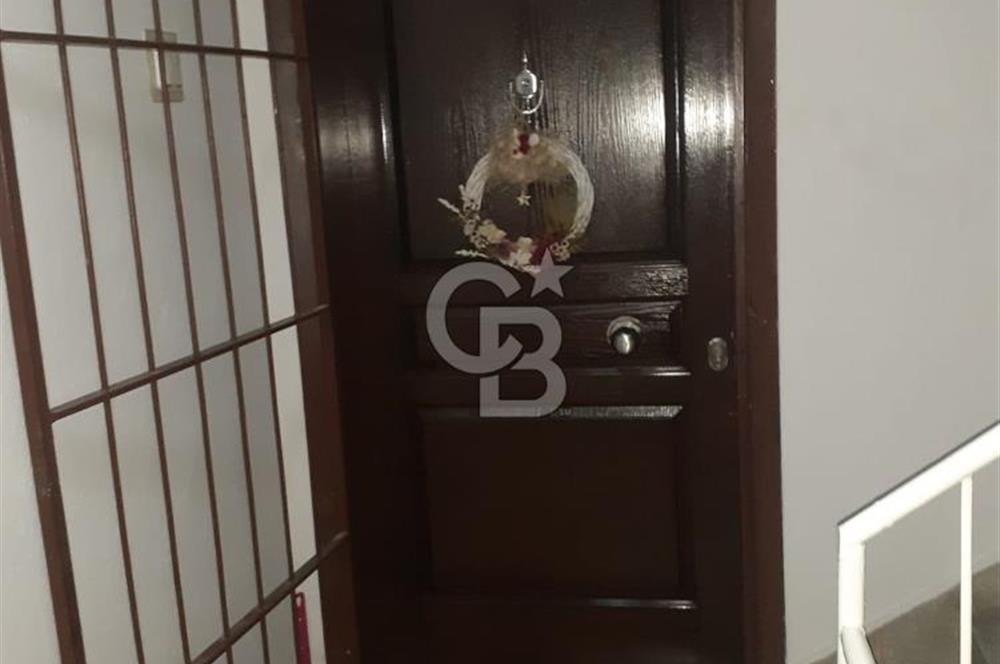 Balçova Onur Mah. Merkezi Lokasyonda İçi Yapılı Daire